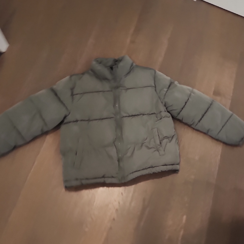 Stylish Kids Puffer Jacket - Olive Green